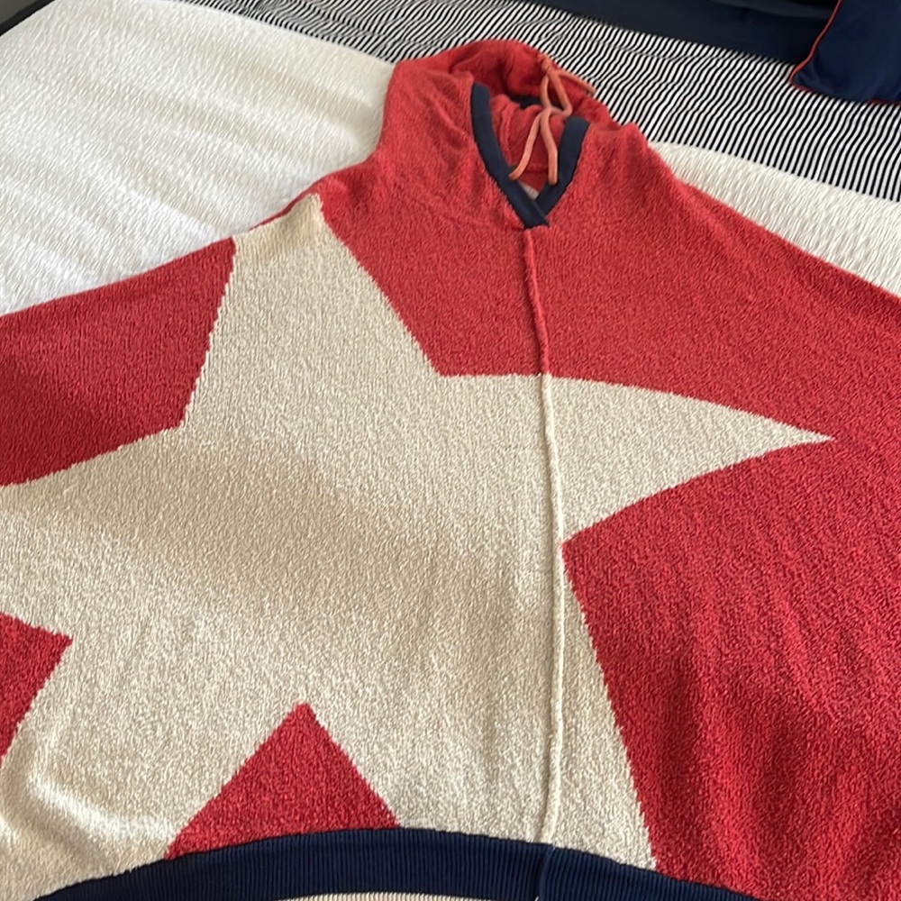 Cozy stylish feee people oversized sweater